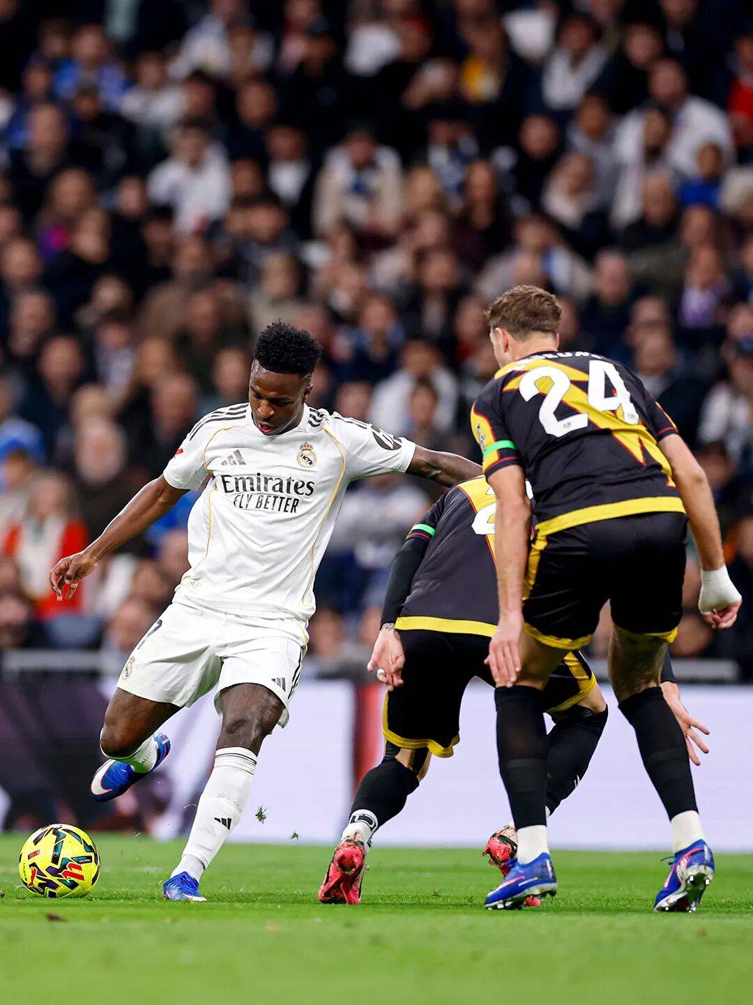 南宫28-关于姆巴佩关键节点逆转，DWG带队取胜！的信息